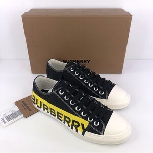 Burberry Mens Larkhall Stripe Classic Side Logo Sneaker Black Shoes